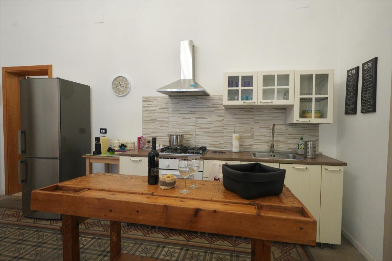 Murat Elli's Houses Bari Extérieur photo